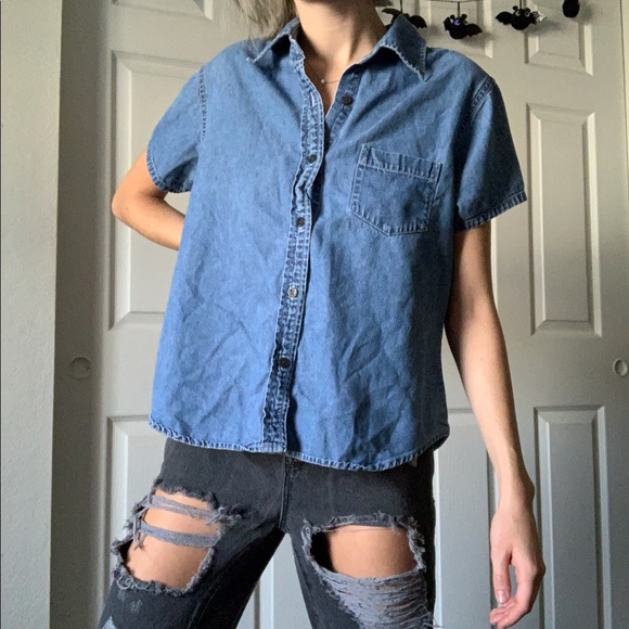 sold VINTAGE / denim buttondown - Picture 2 of 4